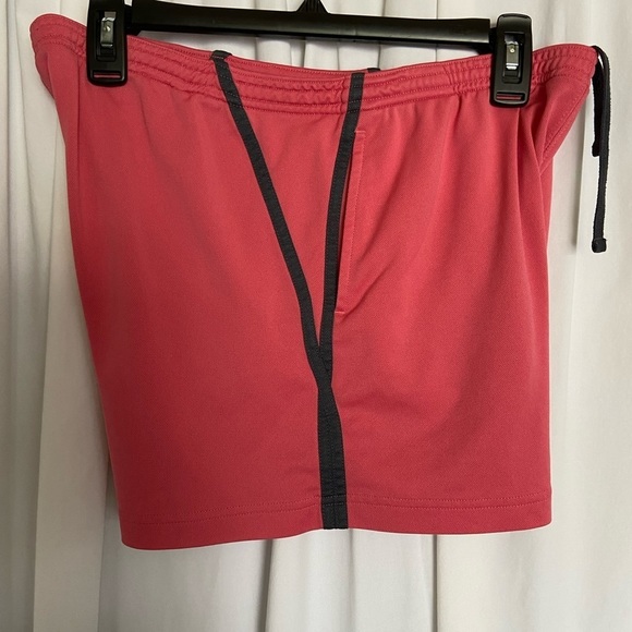 REEBOOK Shorts, Size-M, Salmon Pink w/Dark Accents & Ties at Waist, Lightly Used - Picture 7 of 12